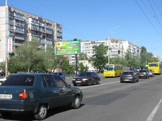 Фото рекламной плоскости по адресу Героїв Дніпра вул., 45