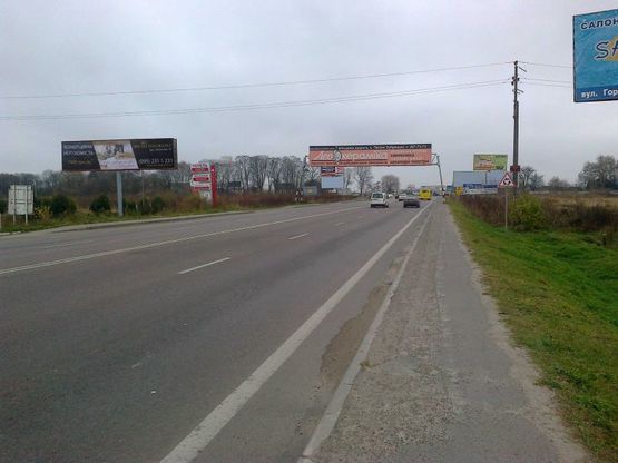 Фото рекламной плоскости по адресу вул.Городоцька (траса Краківець-Львів) правий Фото рекламной плоскости по адресу вул.Городоцька (траса Краківець-Львів) правий