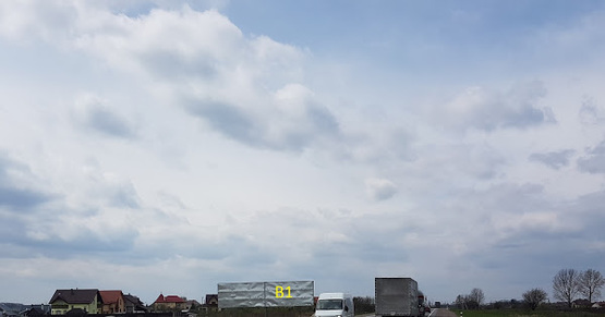 Фото рекламной плоскости по адресу Обїздна М-06, Київ-Чоп, біля гот. Рафаель в сторону ТРЦ King Cross Leopolis 1 (правий)