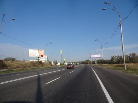 Фото рекламної площини за адресою Заболотного ул., 565м от ул. Ак. Лебедева в напр. Одесской пл