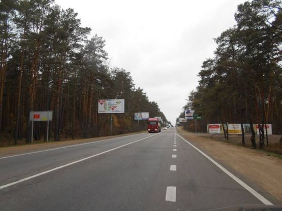 Фото рекламной плоскости по адресу м. Буча, траса М07, км 24+650 ліво, вул. Шевченка, в'їзд в Бучу з Гостомеля Фото рекламной плоскости по адресу м. Буча, траса М07, км 24+650 ліво, вул. Шевченка, в'їзд в Бучу з Гостомеля