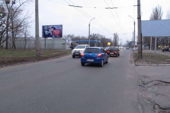 Фото рекламной плоскости по адресу Одеська вул. - Грушевського вул. Фото рекламной плоскости по адресу Одеська вул. - Грушевського вул.