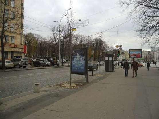 Фото рекламной плоскости по адресу Сумська вул., 35 (№1) (4) Фото рекламной плоскости по адресу Сумська вул., 35 (№1) (4)