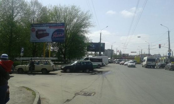 Фото рекламной плоскости по адресу вул. Конякіна,39 (біля автостанціі №1) Фото рекламной плоскости по адресу вул. Конякіна,39 (біля автостанціі №1)