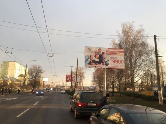 Фото рекламной плоскости по адресу вул.Руська, 252 (біля ТЦ "Екватор") Фото рекламной плоскости по адресу вул.Руська, 252 (біля ТЦ "Екватор")
