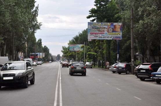 Фото рекламной плоскости по адресу пр. Б. Хмельницкого, 52                              (Белая роза) Фото рекламной плоскости по адресу пр. Б. Хмельницкого, 52                              (Белая роза)