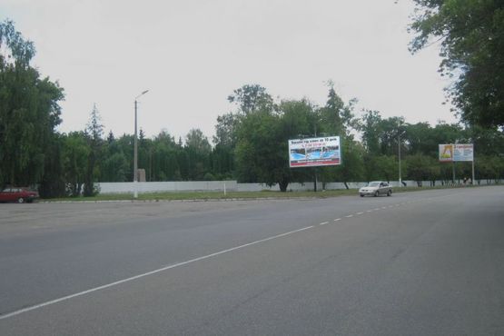 Фото рекламної площини за адресою Київська вул., в'їзд/виїзд з міста