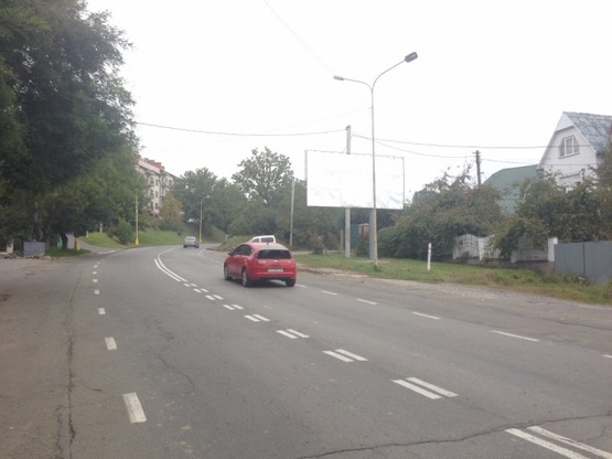 Фото рекламної площини за адресою м. Ужгород, вул. Собранецька, 180, в сторону Словацького кордону, біля АЗС Мотто