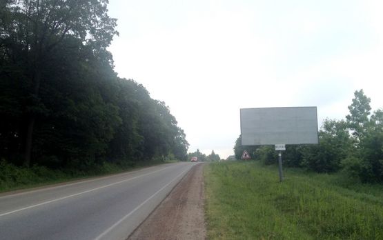 Фото рекламної площини за адресою Н-09 Мукачеве-Львів, км 435+600, ліворуч (с.Давидів, ТОВ Галсад)