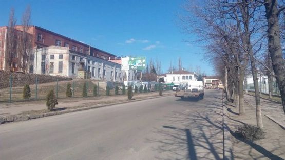 Фото рекламної площини за адресою ул. Эльворти (ул. Орджоникидзе) Фото рекламної площини за адресою ул. Эльворти (ул. Орджоникидзе)