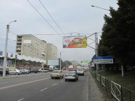 Фото рекламної площини за адресою Володимира Великого вул., 61 (к ЦУМу) Фото рекламної площини за адресою Володимира Великого вул., 61 (к ЦУМу)