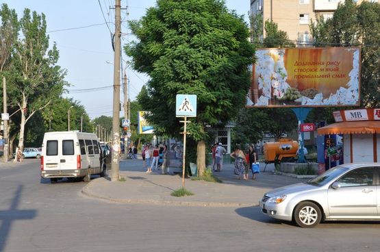 Фото рекламной плоскости по адресу ул. Героев Украины (Кирова), 53     (шахматная школа) Фото рекламной плоскости по адресу ул. Героев Украины (Кирова), 53     (шахматная школа)