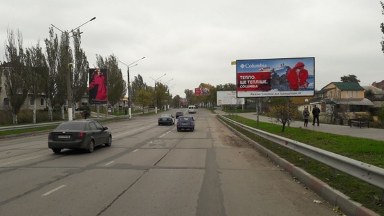 Фото рекламной плоскости по адресу пр.50 річчя Перемоги (в'їзд),                             центр міста Фото рекламной плоскости по адресу пр.50 річчя Перемоги (в'їзд),                             центр міста