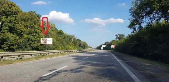 Фото рекламної площини за адресою Киев-Харьков км 465+000 в Харьков 8 км