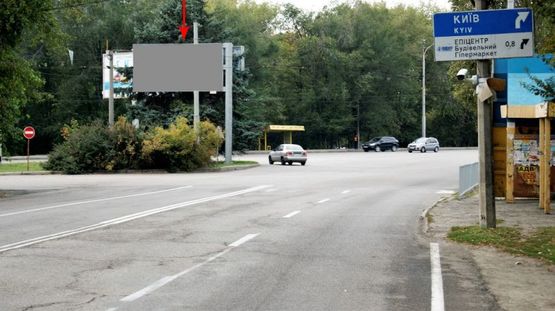 Фото рекламної площини за адресою 037А,вул. Запорізьке шосе, 68 (на розділовій смузі) в'їзд в місто з боку Аеропорту Фото рекламної площини за адресою 037А,вул. Запорізьке шосе, 68 (на розділовій смузі) в'їзд в місто з боку Аеропорту