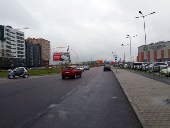 Фото рекламної площини за адресою Кульпарківська, 226 А ТЦ "Вікторія Гарденс"  К1( р/с до аеропорту) Фото рекламної площини за адресою Кульпарківська, 226 А ТЦ "Вікторія Гарденс"  К1( р/с до аеропорту)