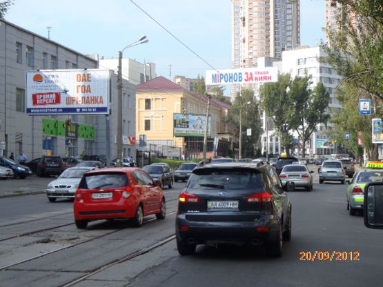 Фото рекламної площини за адресою ул. Глубочицкая, 44 Фото рекламної площини за адресою ул. Глубочицкая, 44