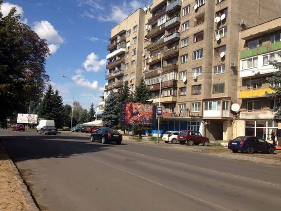 Фото рекламной плоскости по адресу вул.Л.Толстого ,44 , напрям-пл.Б.Хмельницького Фото рекламной плоскости по адресу вул.Л.Толстого ,44 , напрям-пл.Б.Хмельницького