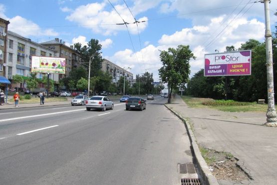 Фото рекламной плоскости по адресу Голосіївський просп., навпроти ТЦ "Московський універмаг" (в напр. Голосіївської пл. ) Фото рекламной плоскости по адресу Голосіївський просп., навпроти ТЦ "Московський універмаг" (в напр. Голосіївської пл. )