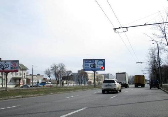 Фото рекламной плоскости по адресу Московский пр., 202 (из центра)