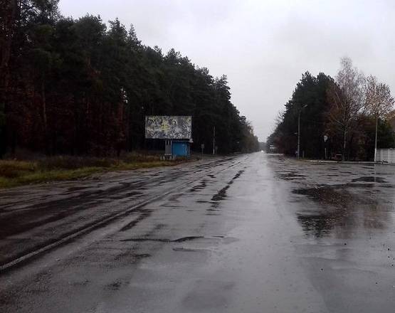 Фото рекламної площини за адресою м. Обухів, вул.Промислова, 16, на зупинці, навпроти логістичного комплексу Rhenus Logistics