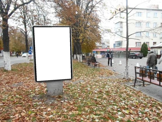 Фото рекламной плоскости по адресу г.Фастов,  ул. Соборная, Торговый центр Фастов Сити, м-н Фора,