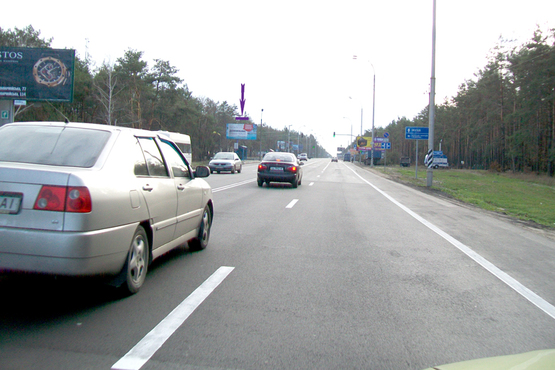 Фото рекламної площини за адресою Столичное шоссе/санаторий  "Жовтень"   напр.выезд из города