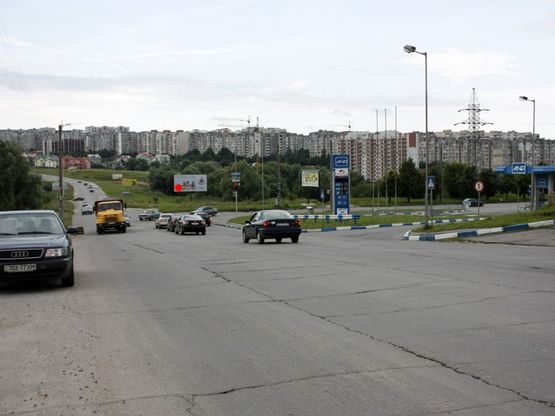 Фото рекламной плоскости по адресу перехрестя М.Рибалка - вул.Озерна. неподалік: АЗК "Укрнафта", цілодобова мийка, навколо елітна забудова м.р. "Отрадне", "Дивокрай", "Дихтярка", база будматеріалів (від центру) Фото рекламной плоскости по адресу перехрестя М.Рибалка - вул.Озерна. неподалік: АЗК "Укрнафта", цілодобова мийка, навколо елітна забудова м.р. "Отрадне", "Дивокрай", "Дихтярка", база будматеріалів (від центру)