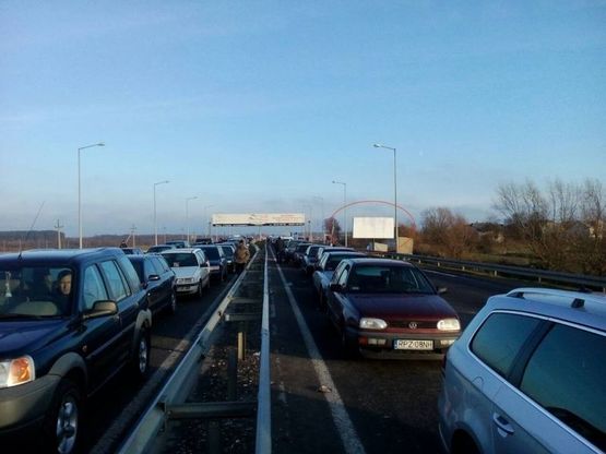 Фото рекламной плоскости по адресу Краківець к2, кордон (ліворуч) в' їзд з Польщі