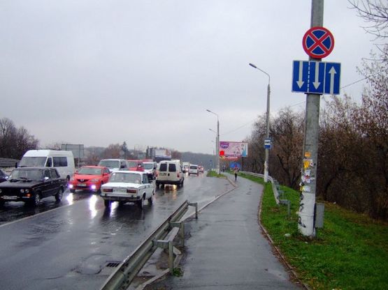 Фото рекламної площини за адресою вул.Толстого - вул.Грушевського (зі сторони розв'язки). неподалік: велика стоянка (від центру, на ринки) Фото рекламної площини за адресою вул.Толстого - вул.Грушевського (зі сторони розв'язки). неподалік: велика стоянка (від центру, на ринки)