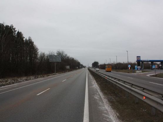 Фото рекламной плоскости по адресу траса Київ-ЧОП  М-06   124+200(ліво) Лісовичок Фото рекламной плоскости по адресу траса Київ-ЧОП  М-06   124+200(ліво) Лісовичок