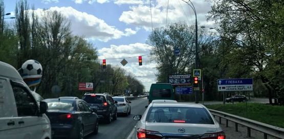 Фото рекламної площини за адресою пр. Ак. Глушкова,  світлофор, КПП - виїзд з Києва, в напрямку Одеси Фото рекламної площини за адресою пр. Ак. Глушкова,  світлофор, КПП - виїзд з Києва, в напрямку Одеси