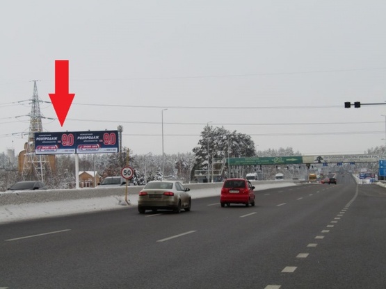 Фото рекламної площини за адресою Одесская трасса, в направлении с.Глеваха, после заправки Shell,8км+900метров, левая