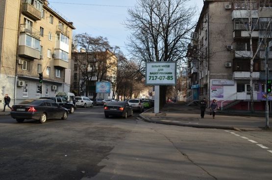 Фото рекламної площини за адресою s187А1,вул. Воскресенська (Леніна), 1 - вул. Князя В. Великого (Плеханова) Фото рекламної площини за адресою s187А1,вул. Воскресенська (Леніна), 1 - вул. Князя В. Великого (Плеханова)