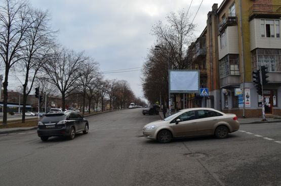 Фото рекламной плоскости по адресу s196А3,вул. С. Хороброго (Чкалова) - вул. Воскресенська (Леніна)