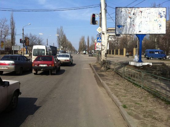 Фото рекламной плоскости по адресу б. 30лет Победы и ул. Ломоносова                   (Т обр) Фото рекламной плоскости по адресу б. 30лет Победы и ул. Ломоносова                   (Т обр)