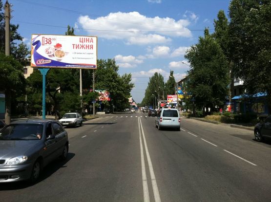 Фото рекламной плоскости по адресу пр. Б. Хмельницкого, 58                             (АлыеПаруса) Фото рекламной плоскости по адресу пр. Б. Хмельницкого, 58                             (АлыеПаруса)