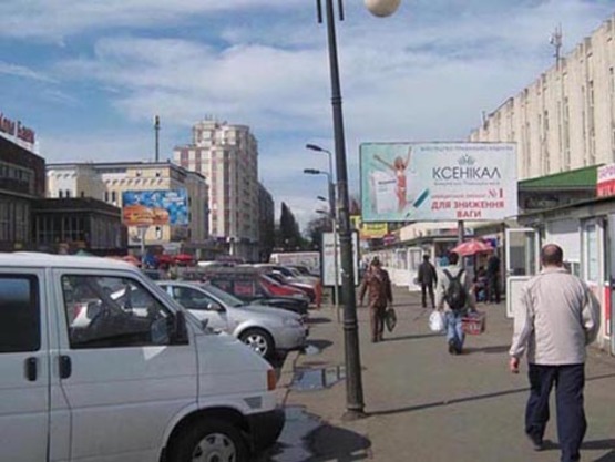 Фото рекламной плоскости по адресу ул.Екатериненская-ЦУМ Фото рекламной плоскости по адресу ул.Екатериненская-ЦУМ