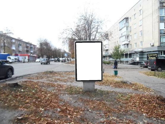 Фото рекламной плоскости по адресу г.Фастов, ул.Соборная, 34, Вечерний рынок Фото рекламной плоскости по адресу г.Фастов, ул.Соборная, 34, Вечерний рынок