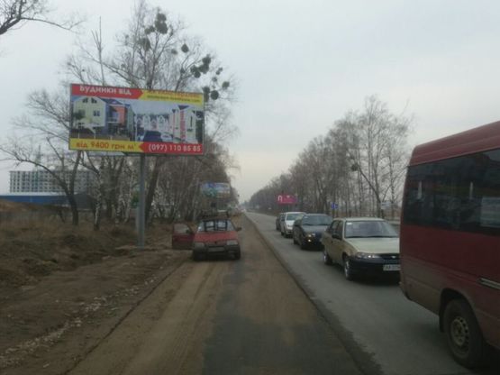 Фото рекламной плоскости по адресу с. СофіЇвська Борщагівка  вул. Соборна, 140 ЖК Европейка,вїзд  до магазину Сільпо