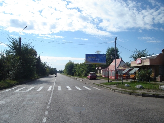 Фото рекламної площини за адресою вул. Трипільська, 136 (вул.Комунарська) Фото рекламної площини за адресою вул. Трипільська, 136 (вул.Комунарська)