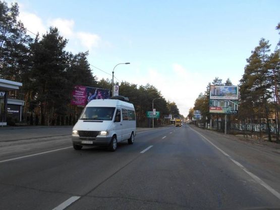 Фото рекламной плоскости по адресу м. Буча, траса М07, км 25+100 право, вул. Шевченка, в'їзд в Бучу,  ЖК "Парк Таун", навпроти офісу "ЖК На Прорізній"