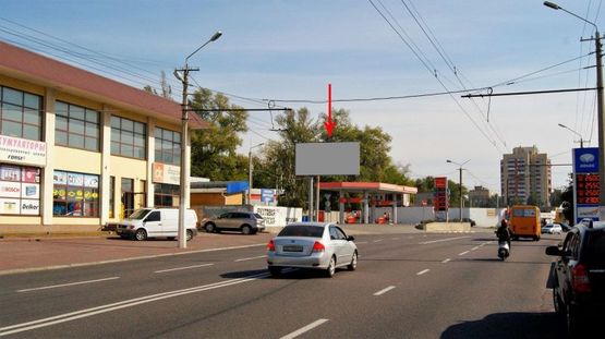 Фото рекламної площини за адресою 028Б,вул. М. Лисиченко (Героїв Гром. війни), по дорозі від ТРЦ КАРАВАН, поруч АТБ
