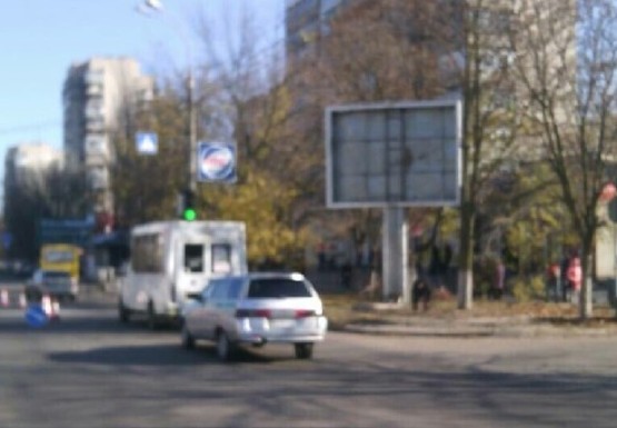 Фото рекламной плоскости по адресу 200 лет Херсона ул., 2 Фото рекламной плоскости по адресу 200 лет Херсона ул., 2