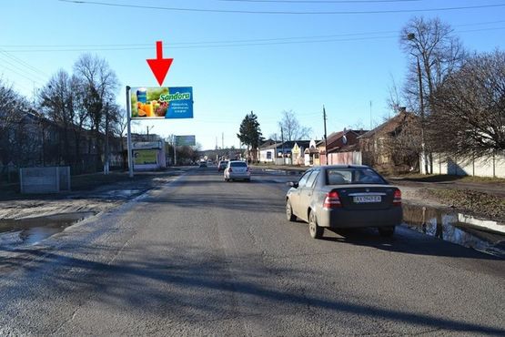 Фото рекламной плоскости по адресу Мерефа-ул. Днепровская-остановка Городская-в центр