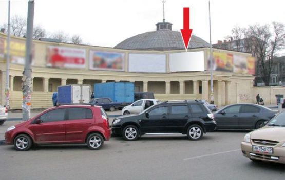 Фото рекламної площини за адресою 084А,Центральний ринок (старий цирк, центр правий) Фото рекламної площини за адресою 084А,Центральний ринок (старий цирк, центр правий)