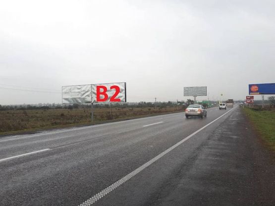 Фото рекламной плоскости по адресу Об'їзна М-06, Київ-Чоп, на виїзді з с.Малі Підліски в сторону Львова (правий) 3