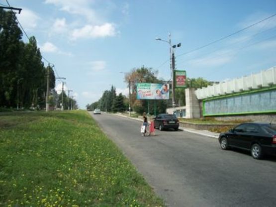 Фото рекламной плоскости по адресу пр-т Василия Стуса, магазин Каскад (Каскад) Фото рекламной плоскости по адресу пр-т Василия Стуса, магазин Каскад (Каскад)