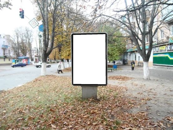 Фото рекламной плоскости по адресу г.Фастов,  перекресток ул.Льва Толстого и Соборной, 18