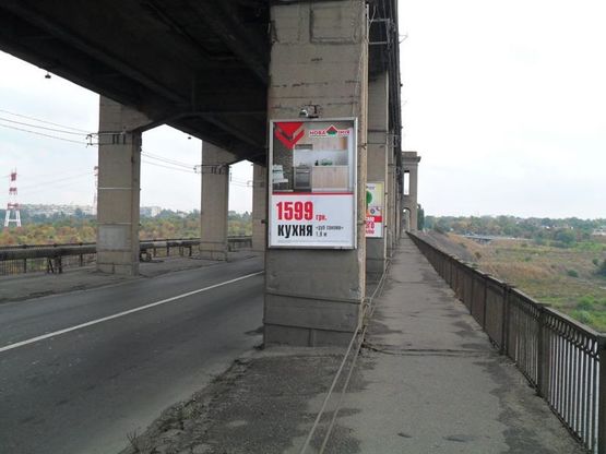 Фото рекламної площини за адресою мост 1, с острова в центр города Фото рекламної площини за адресою мост 1, с острова в центр города